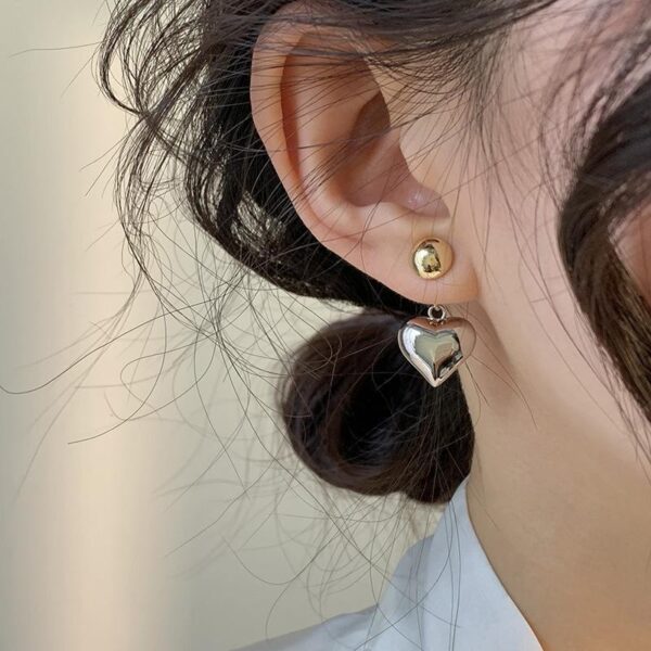 Sterling Silver Needle Sense Three-dimensional Love Contrast Color Ear Studs