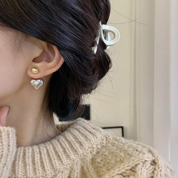 Sterling Silver Needle Sense Three-dimensional Love Contrast Color Ear Studs - Image 3
